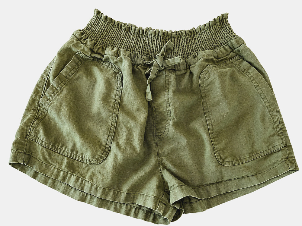 Love Tree Womens M Olive Linen Blend Shorts Smocked Waist Casual Summer Resort